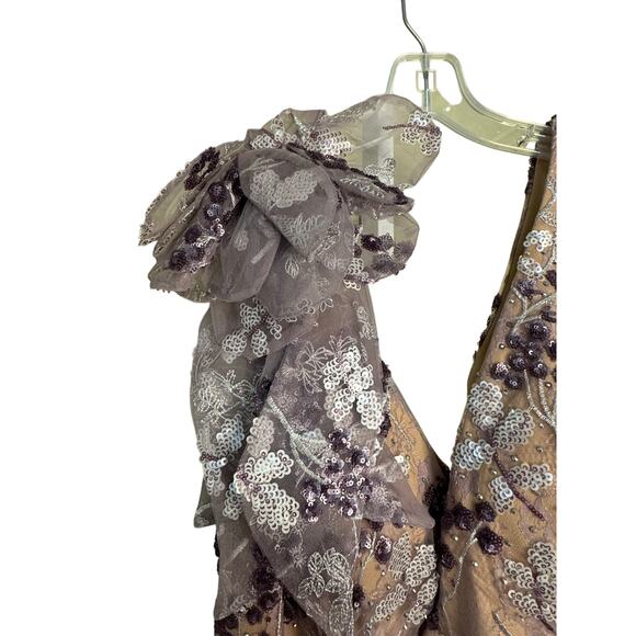 Mac Duggal NWT Sequin Floral Bow Shoulder Trumpet Gown in Amethyst Size 16 - Picture 5 of 8